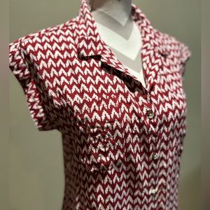 Jachs Girlfriend New York Button Up Top, Size S